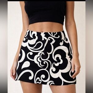 New York Company mini skirt